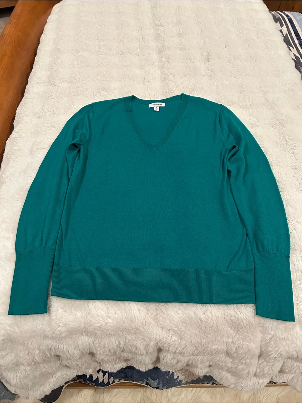 Nordstrom Women’s V-Neck Sweater - Teal Green M